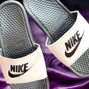 Nike Benassi JDI Slide